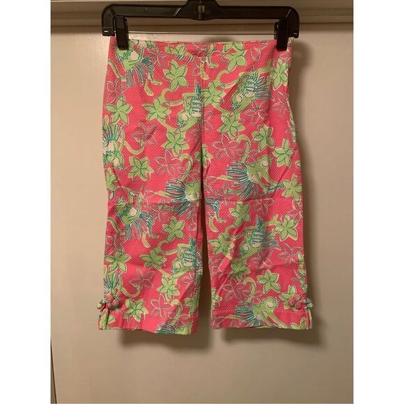 Lilly Pulitzer Womens Capri Pants Sz 0 Knee Length Pink Hawaiian Floral Beach - Picture 1 of 6